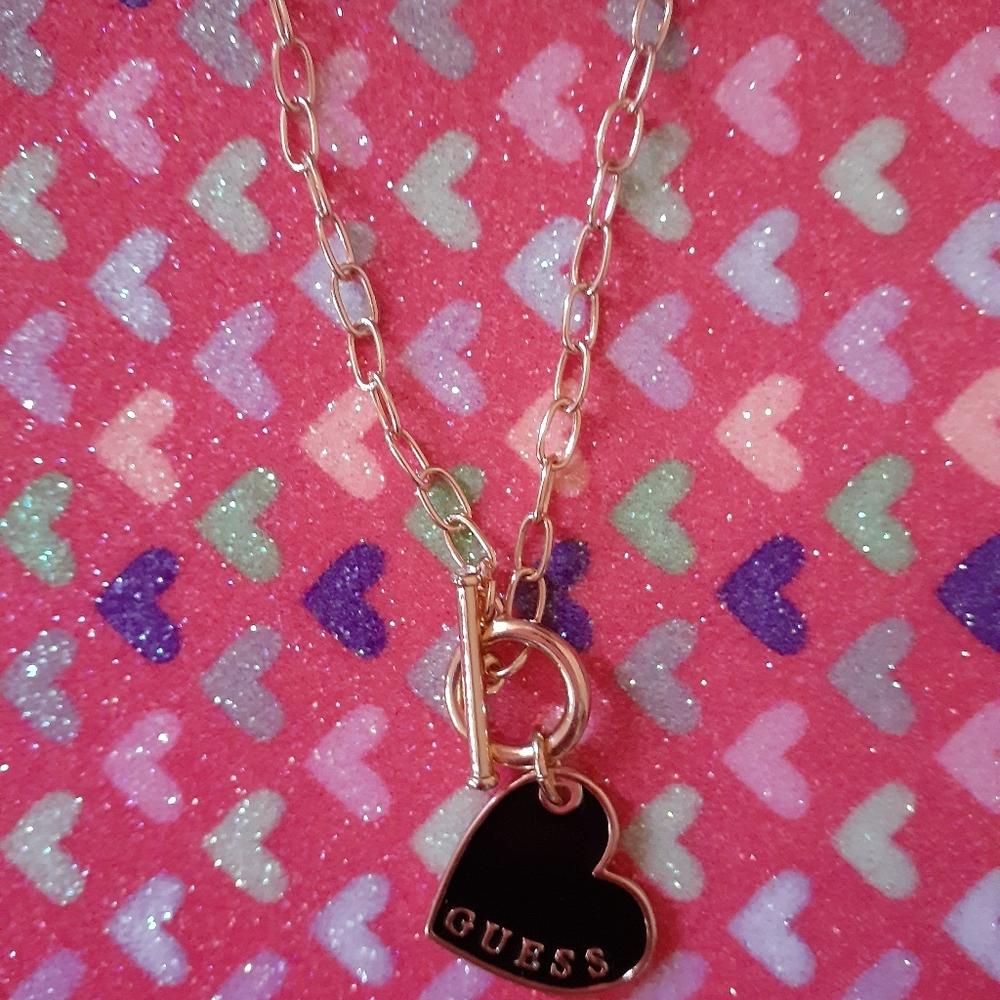 NWT Guess 🖤 Necklace